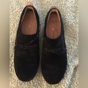 Clarks Artisan Unstructured Black Suede shoes 8.5m